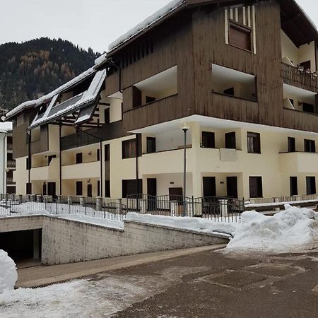 Апартаменти Des Alpes 1 Канацеї Екстер'єр фото