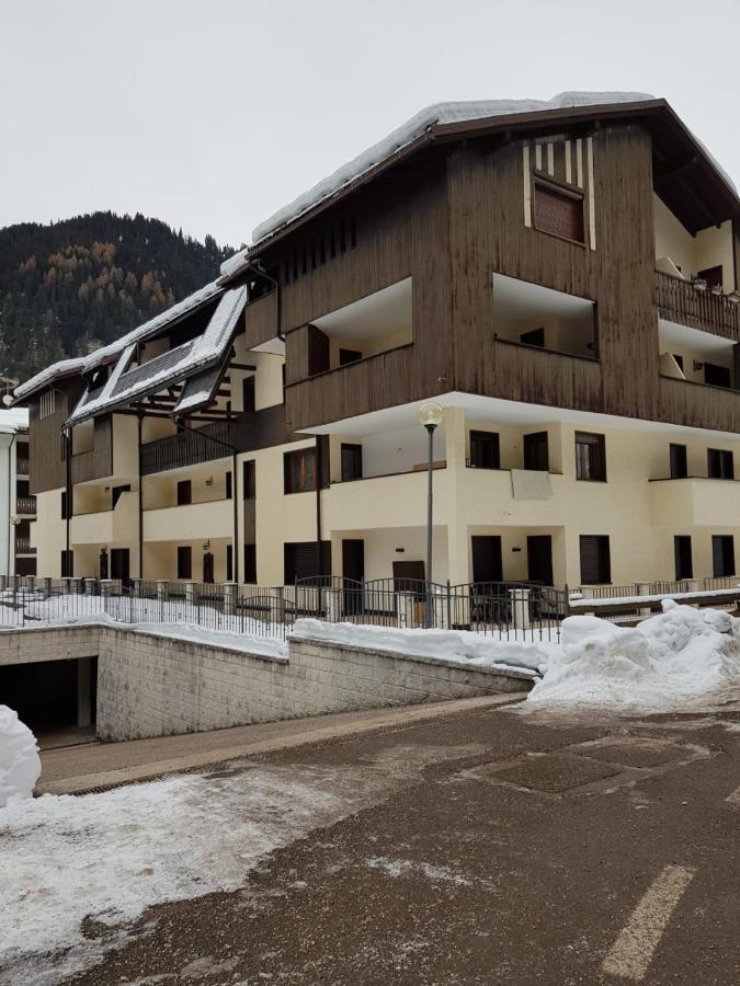 Апартаменти Des Alpes 1 Канацеї Екстер'єр фото